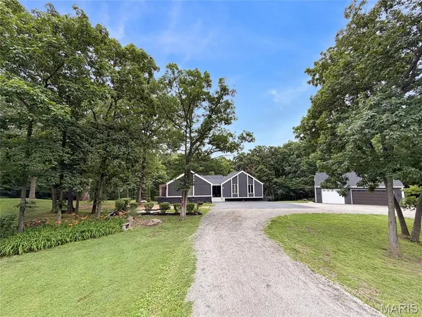 $545,000 | 14987 State Hwy UU, Bowling Green, MO 63334