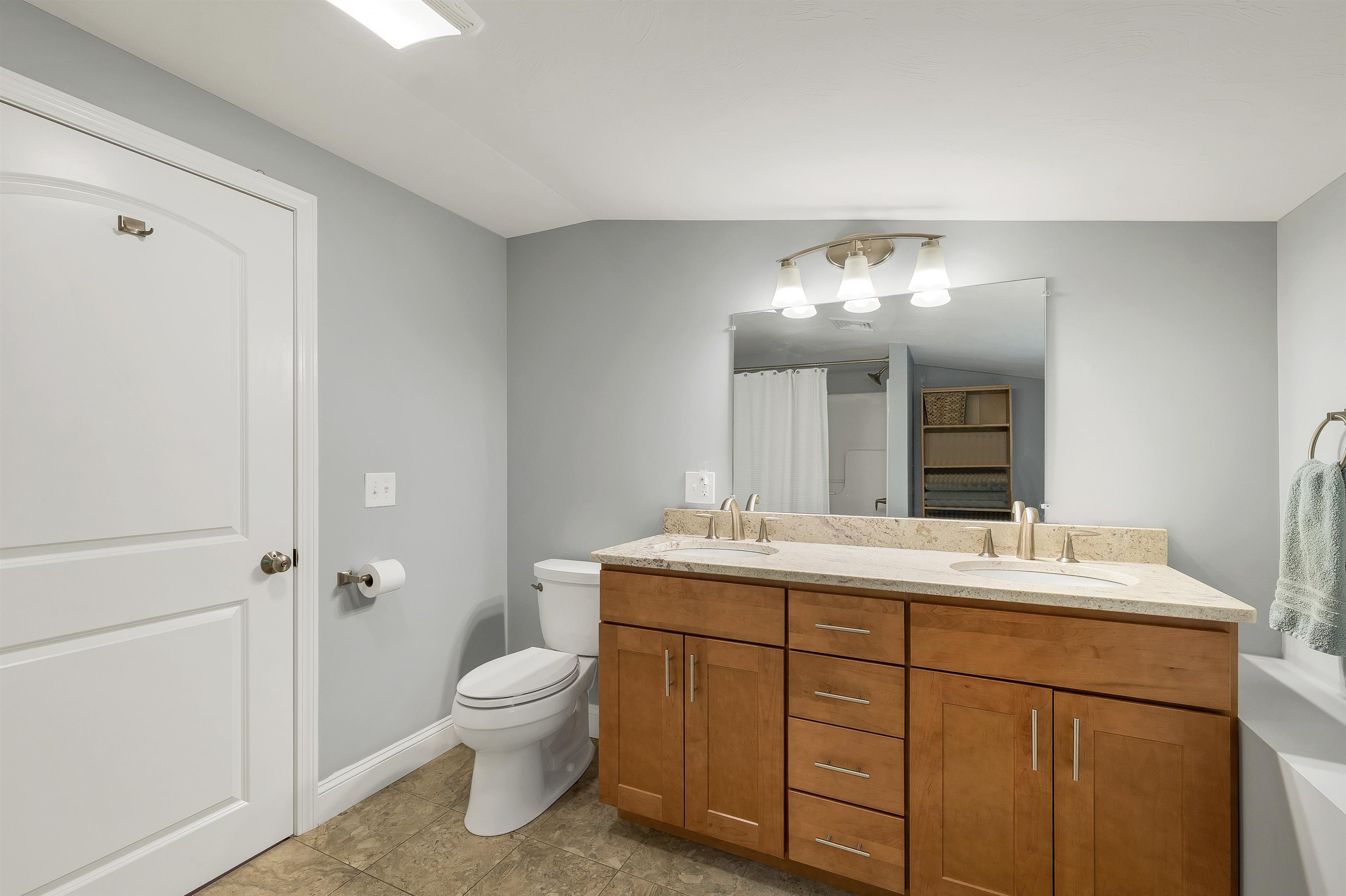 3 5th Street Belmont, NH 03220 - Photo 39 of 59