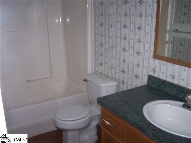 132 Acorn Trail Fountain Inn, SC 29644 - Photo 11 of 11 Gallery Image 11