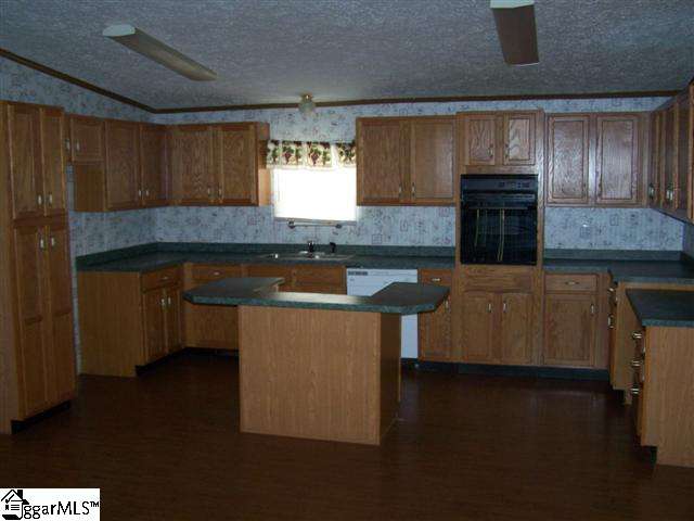 132 Acorn Trail Fountain Inn, SC 29644 - Photo 9 of 11 Gallery Image 9