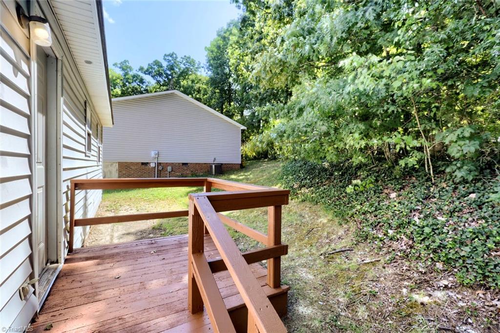 2204 Gable Way High Point, NC 27262 - Photo 15 of 19