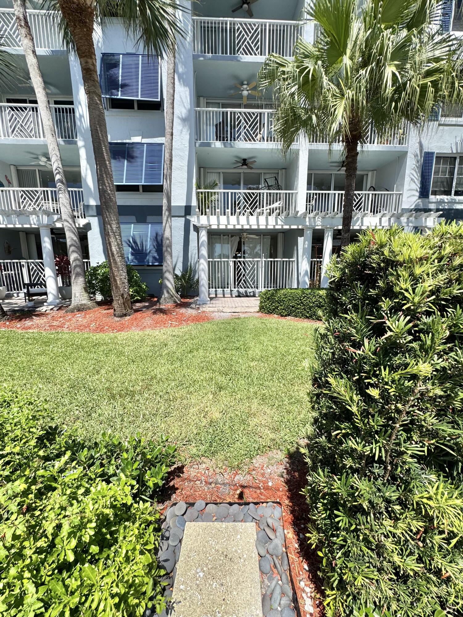 651 East Woolbright Road, Unit 103 Boynton Beach, FL 33435 - Photo 14 of 26 IMG_4701