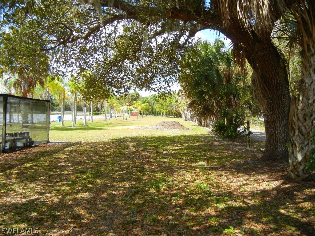 4090 Orange River Loop Road Fort Myers, FL 33905 - Photo 15 of 25 Gallery Image 15