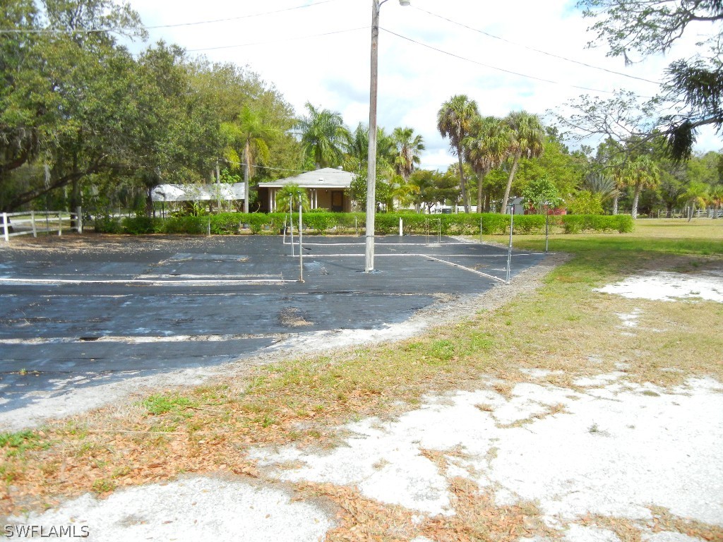 4090 Orange River Loop Road Fort Myers, FL 33905 - Photo 20 of 25 Gallery Image 20