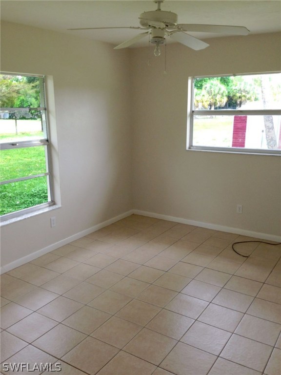 4090 Orange River Loop Road Fort Myers, FL 33905 - Photo 8 of 25 Gallery Image 8