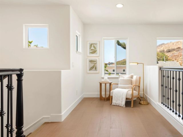 $2,500,000 | 1040 Van Nuys Street, San Diego, CA 92109