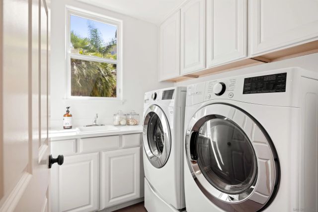 $2,500,000 | 1040 Van Nuys Street, San Diego, CA 92109