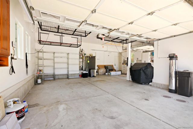 $2,500,000 | 1040 Van Nuys Street, San Diego, CA 92109