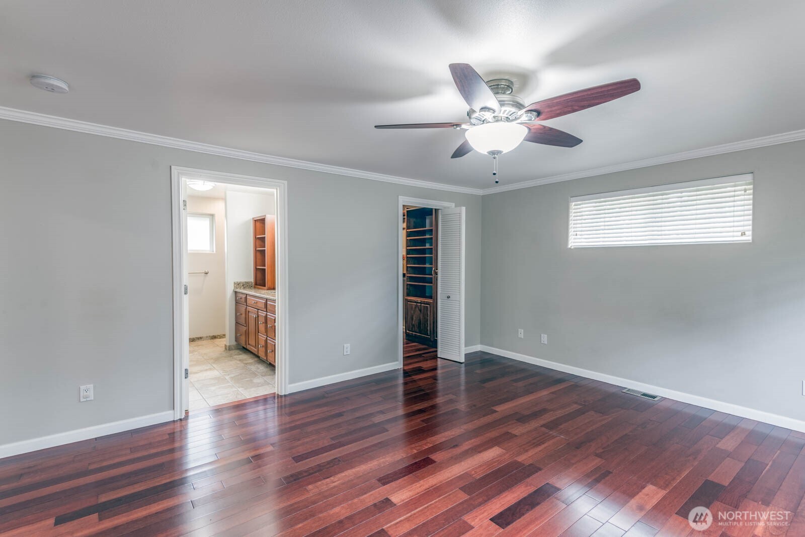 5207 Erlands Point Road Northwest Bremerton, WA 98312 - Photo 27 of 37