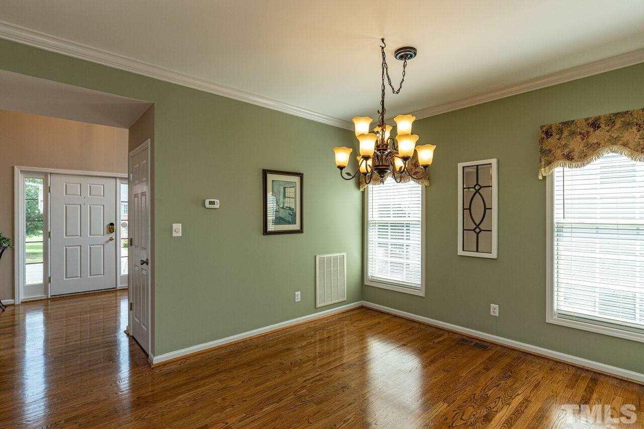 419 Seastone Street Raleigh, NC 27603 - Photo 7 of 30