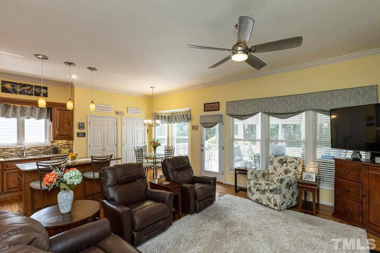 419 Seastone Street Raleigh, NC 27603 - Photo 10 of 30