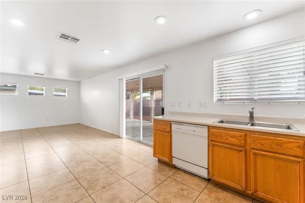 $1,945 | 10667 April Rose Court, Las Vegas, NV 89135
