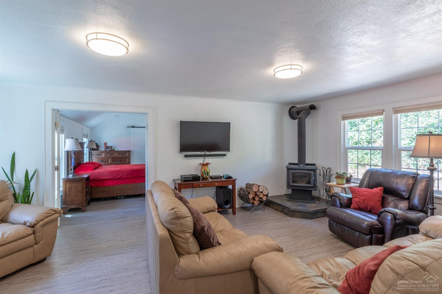 660 Level Lane Springfield, OR 97477 - Photo 9 of 23 Additional Photo