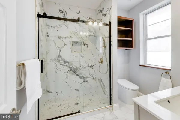 $5,600 | 1006 Otis Place Northwest, Washington, DC 20010