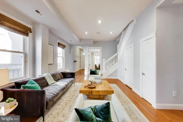 $5,600 | 1006 Otis Place Northwest, Washington, DC 20010