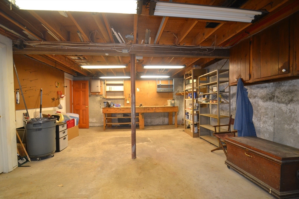 18 Bennett Road Rochester, MA 02770 - Photo 35 of 42