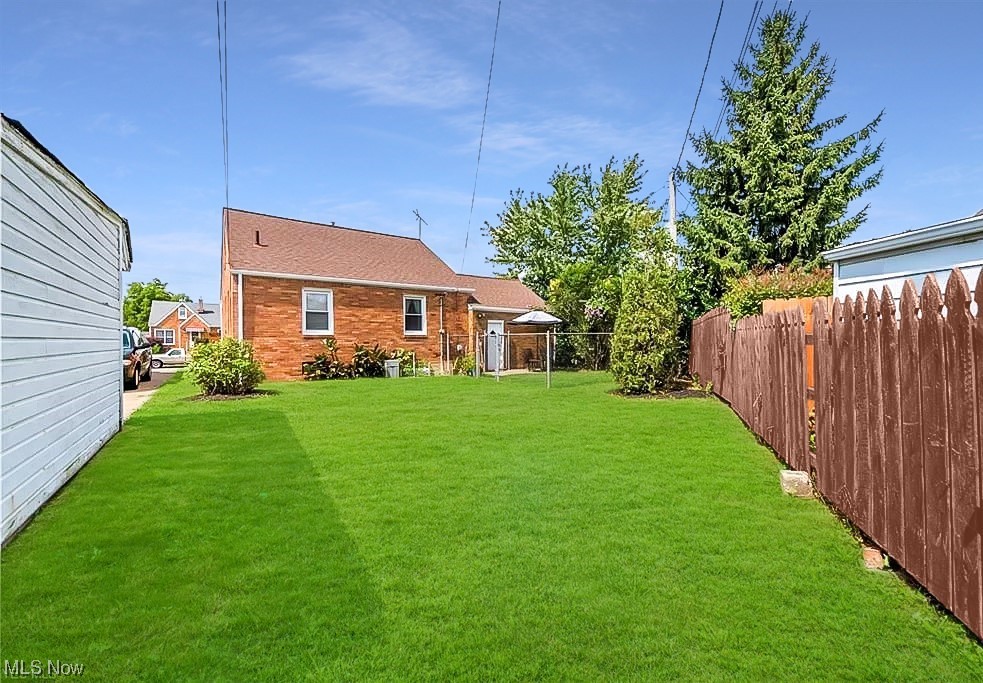 6115 Kelsey Road Parma, OH 44129 - Photo 28 of 35