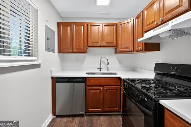 $1,740 | 2516 Peachwood Circle Northeast, Unit 2, Atlanta, GA 30345