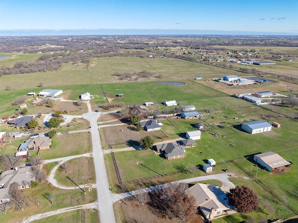 14158 Crest View Road Sanger, TX 76266 - Photo 7 of 13 a view of a city with an ocean