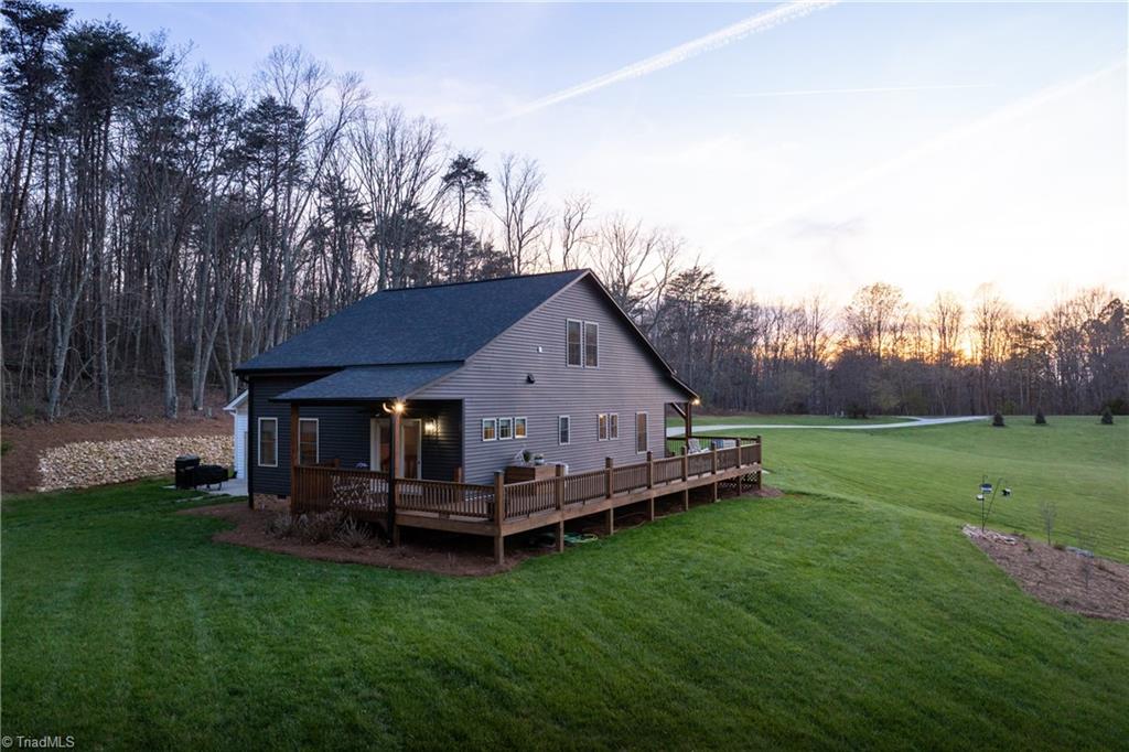 1626 Black Mountain Road Pilot Mountain, NC 27041 - Photo 29 of 47