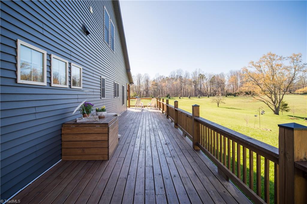 1626 Black Mountain Road Pilot Mountain, NC 27041 - Photo 31 of 47