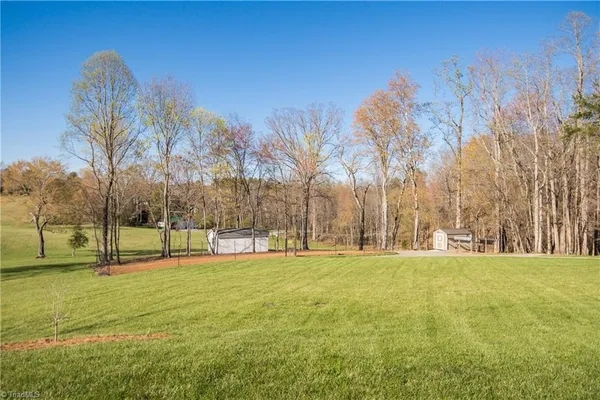 $715,000 | 1626 Black Mountain Road, Pilot Mountain, NC 27041