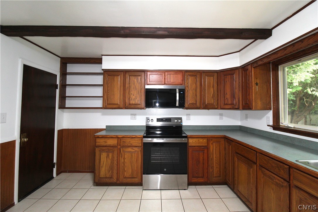 24 Forest Road New Hartford, NY 13501 - Photo 27 of 50
