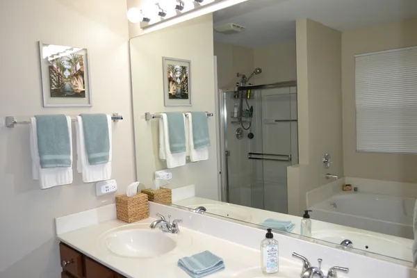 $2,900 | 2990 Peachtree Circle, Aurora, IL 60502