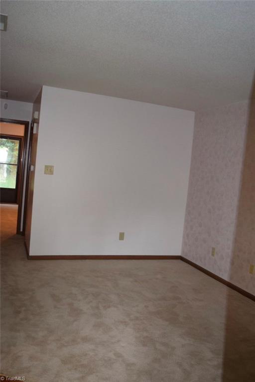 3119 Rockingham Road High Point, NC 27265 - Photo 6 of 12