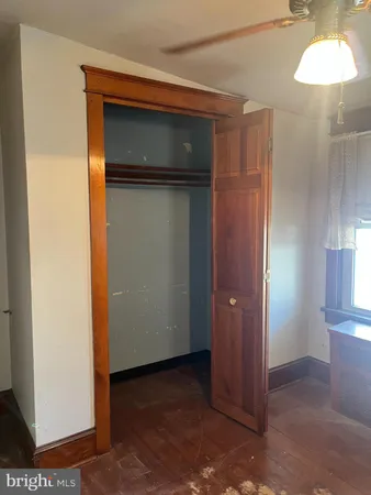 $69,900 | 321 South Vine Street, Mount Carmel, PA 17851