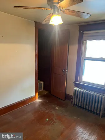 $69,900 | 321 South Vine Street, Mount Carmel, PA 17851
