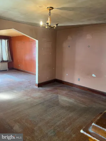 $69,900 | 321 South Vine Street, Mount Carmel, PA 17851