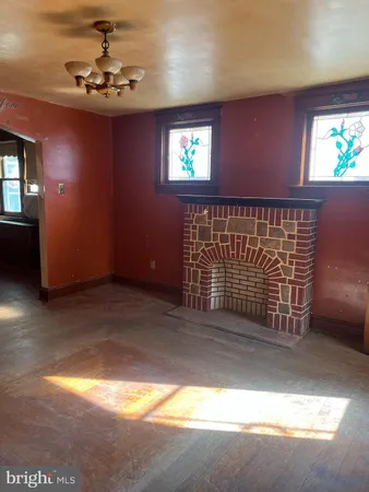 $69,900 | 321 South Vine Street, Mount Carmel, PA 17851