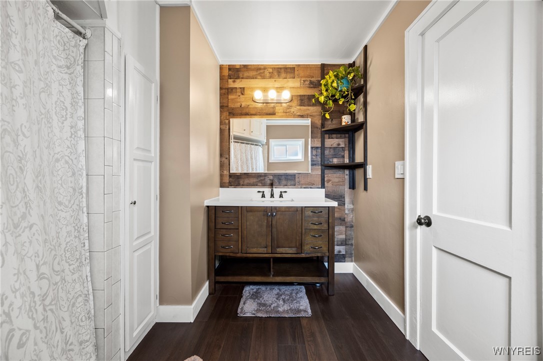 433 Borden Road Cheektowaga, NY 14043 - Photo 19 of 39