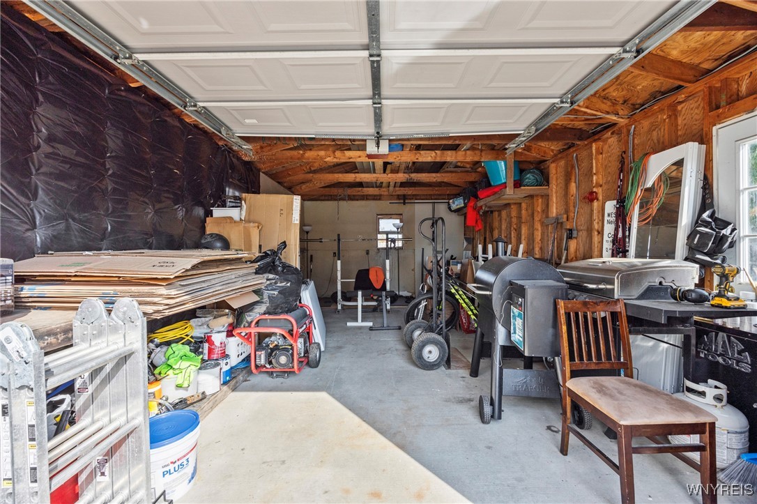 433 Borden Road Cheektowaga, NY 14043 - Photo 28 of 39