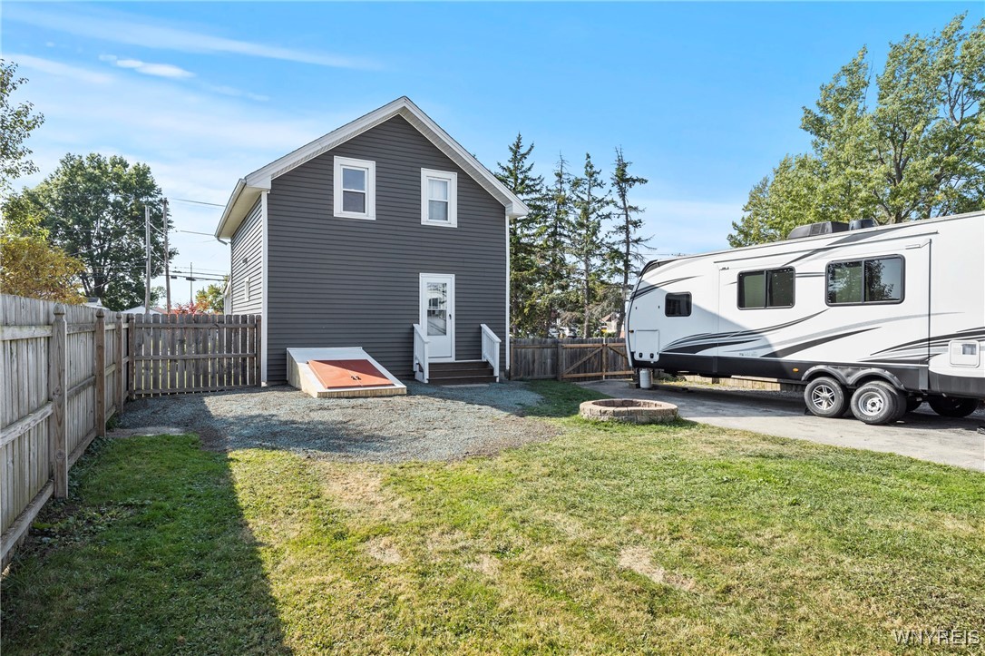 433 Borden Road Cheektowaga, NY 14043 - Photo 30 of 39