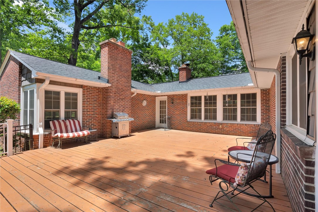 2514 Jackson Square Anderson, SC 29625 - Photo 19 of 24 Deck for Entertaining