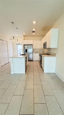 $455,000 | 8167 Northwest 41st Street, Unit E409, Doral, FL 33166