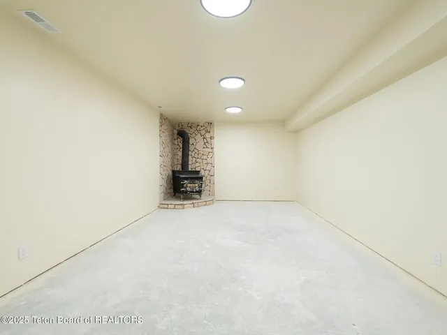 $2,220,000 | 700 Pearl Street, Jackson, WY 83001