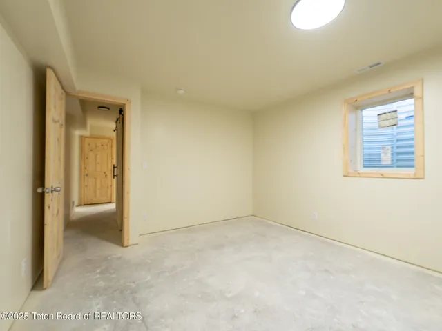 $2,220,000 | 700 Pearl Street, Jackson, WY 83001