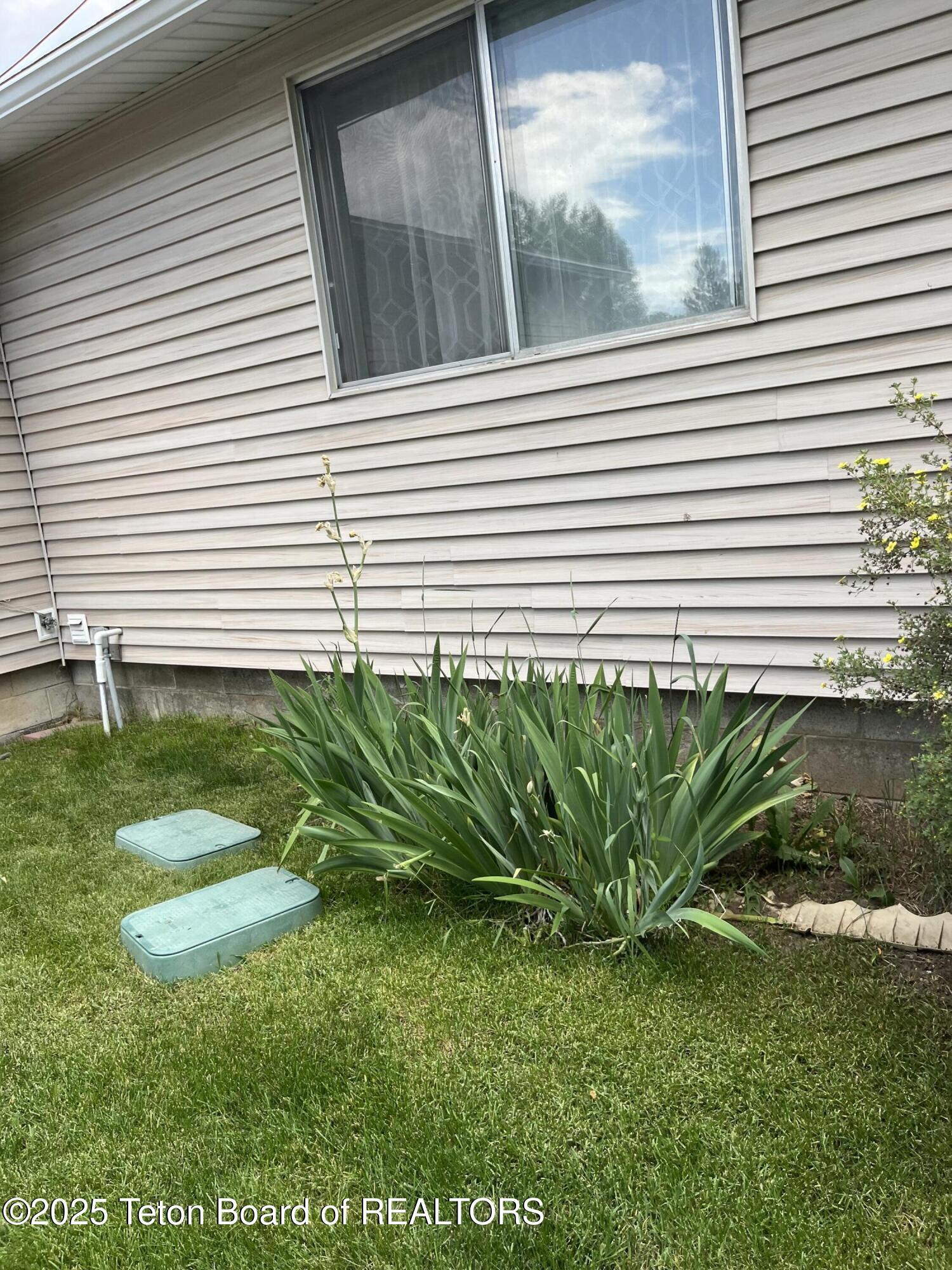 700 Pearl Street Jackson, WY 83001 - Photo 45 of 47 IMG_4284