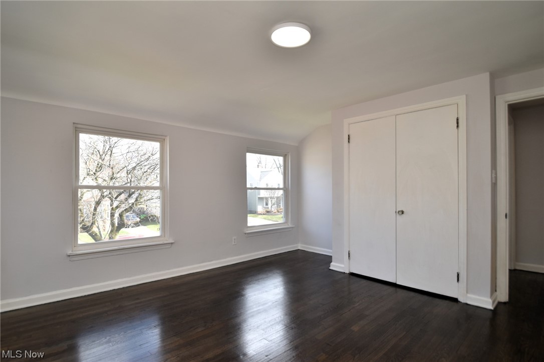 1360 Avondale Road Cleveland, OH 44121 - Photo 24 of 36