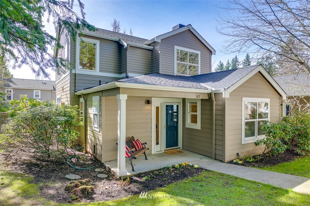 1240 Weaver Road Northwest, Unit B7 Bainbridge Island, WA 98110 - Photo 1 of 25 Gallery Image 1