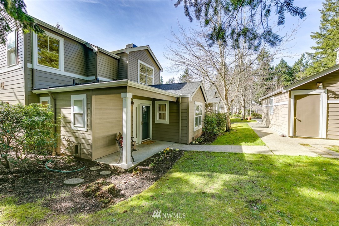 1240 Weaver Road Northwest, Unit B7 Bainbridge Island, WA 98110 - Photo 24 of 25 Gallery Image 24