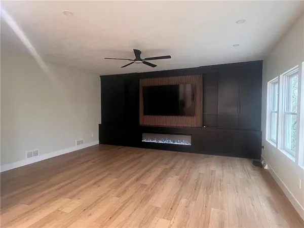 $575,000 | 107 Willow Village Drive, Pittsburgh, PA 15239