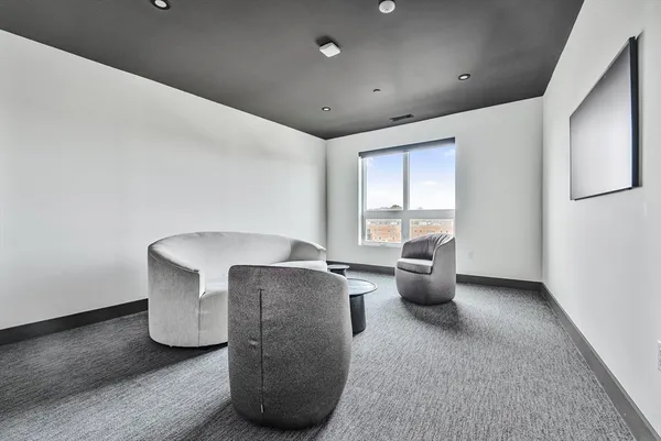 $685,000 | 203 Lowell Street, Unit 318, Wilmington, MA 01887