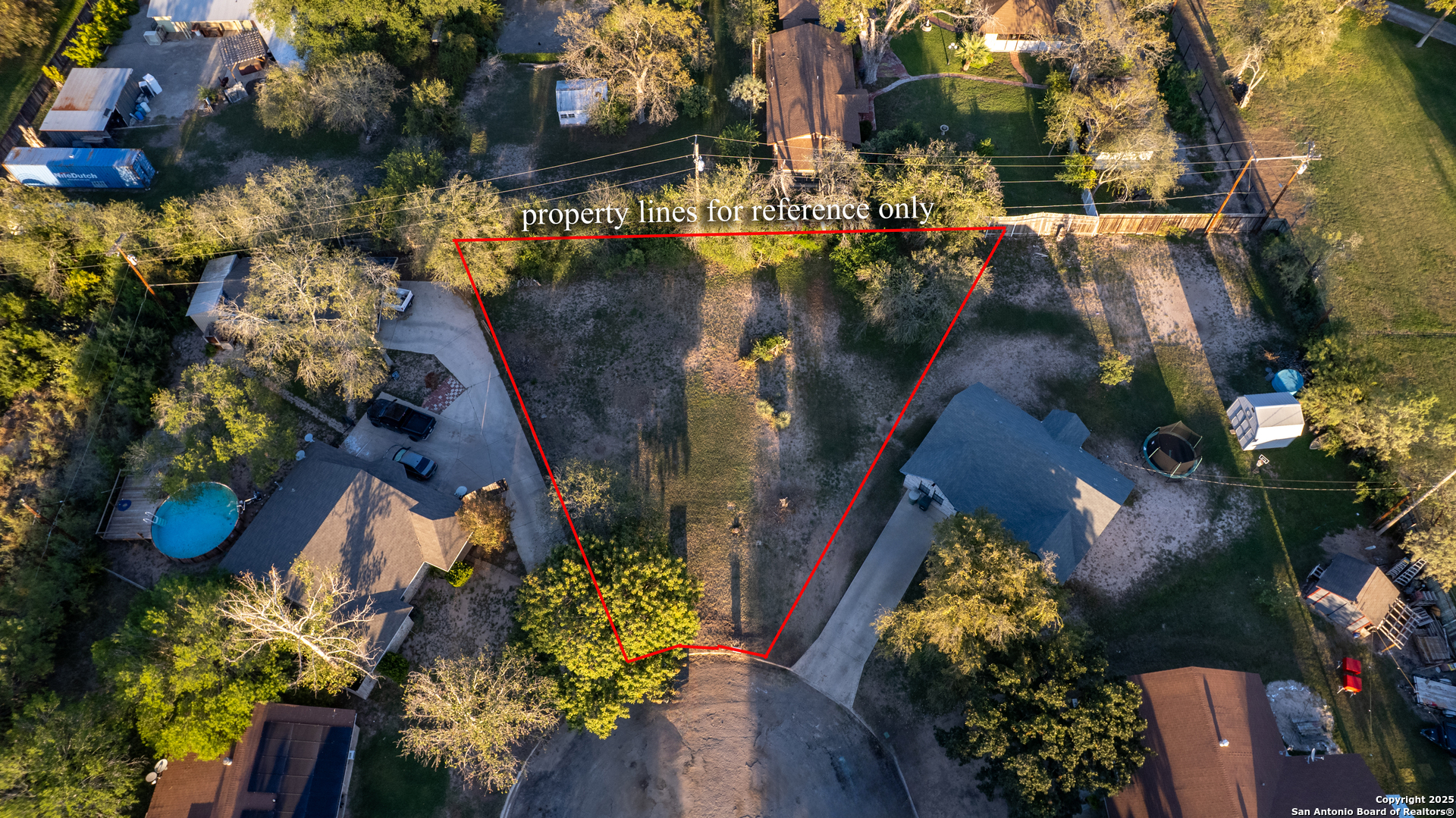 11 Rosebud Circle Uvalde, TX 78801 - Photo 5 of 9 a view of a city with flower plants