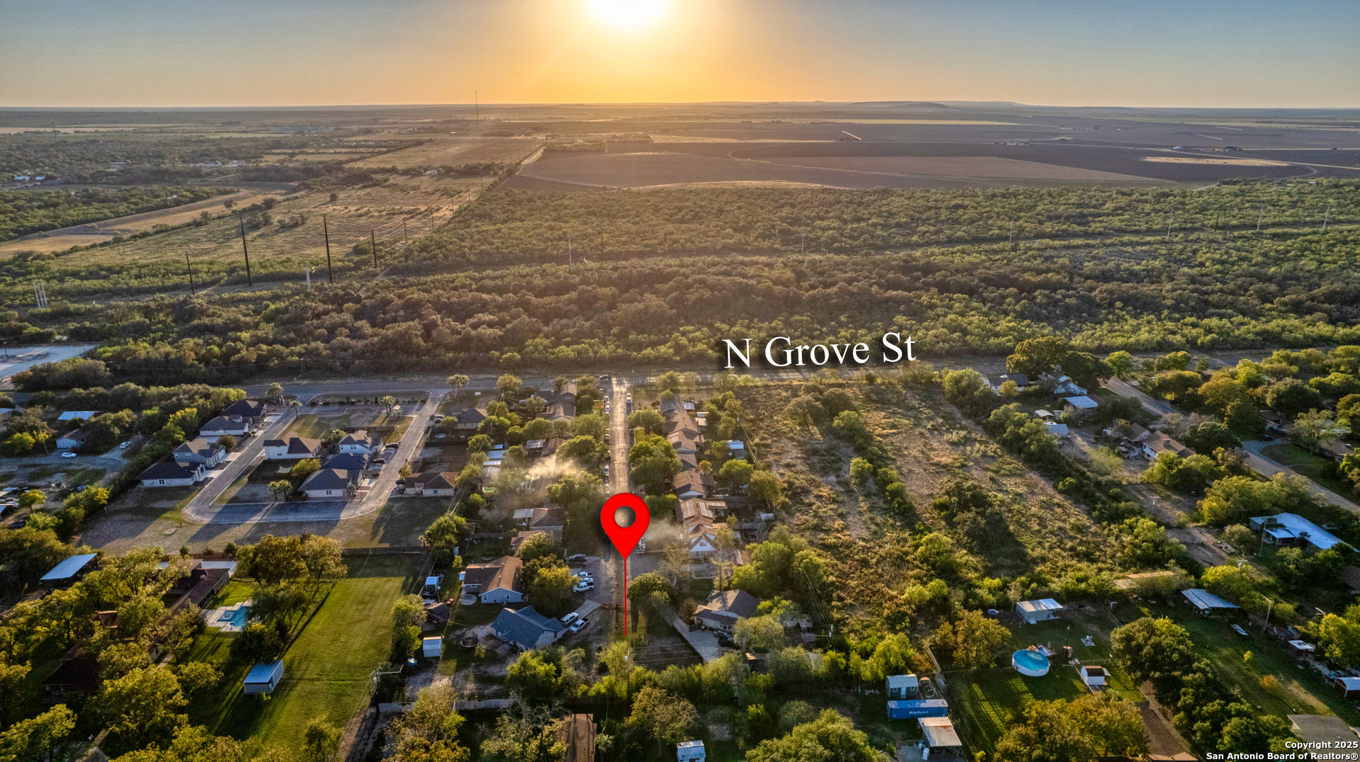 11 Rosebud Circle Uvalde, TX 78801 - Photo 7 of 9 a view of city and mountain