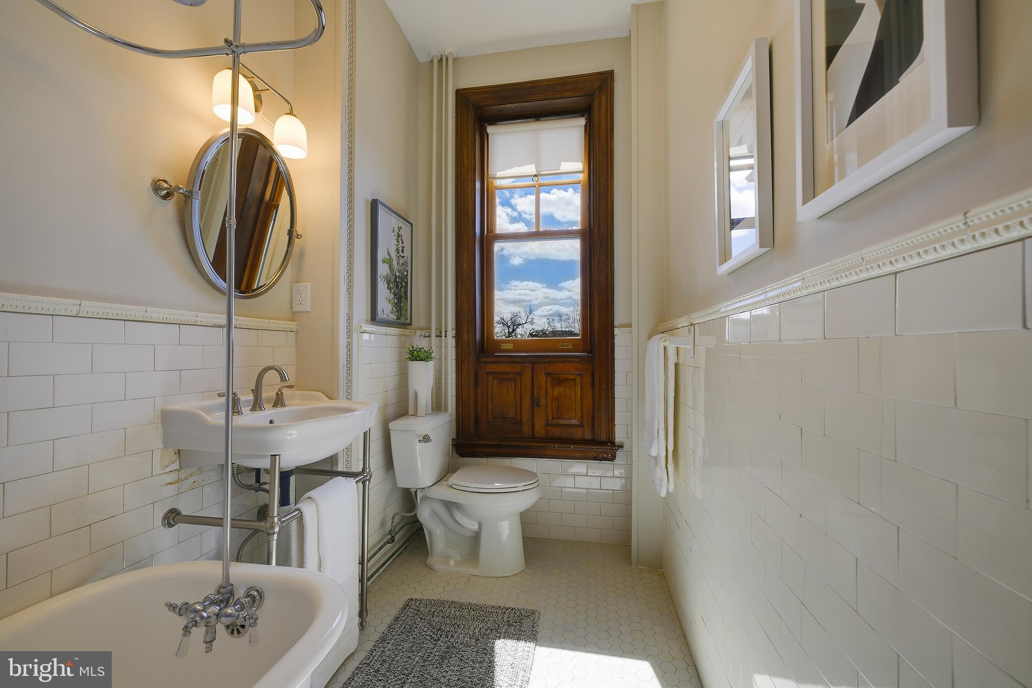 2853 Ontario Road Northwest, Unit 418 Washington, DC 20009 - Photo 22 of 53