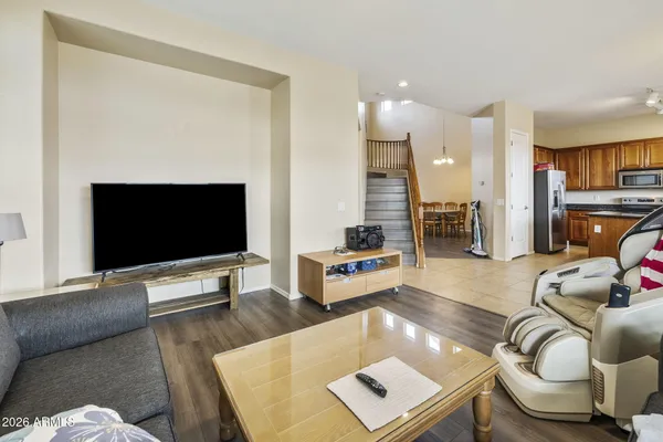 $595,000 | 513 West Julie Drive, Tempe, AZ 85283